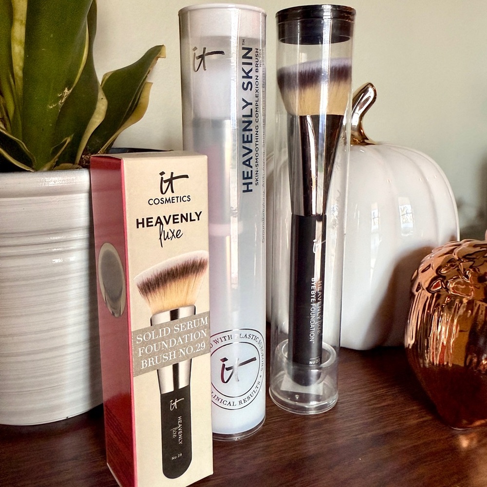 IT Cosmetics Brush Trio